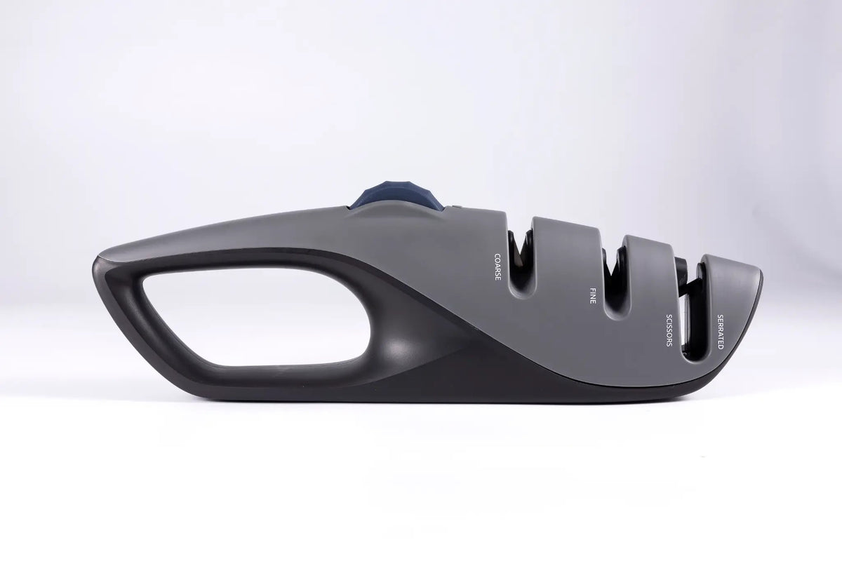 ZUKU R066 — clean side profile view